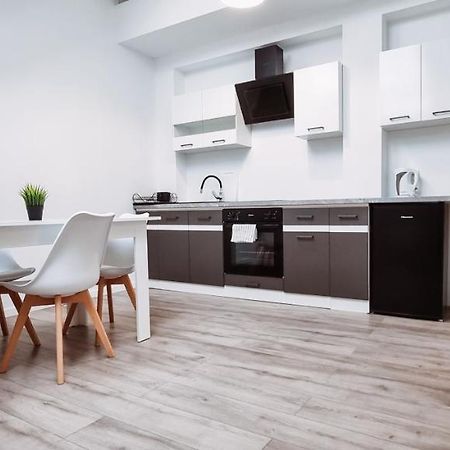 Sunny Apartment 8 Krakow Ngoại thất bức ảnh