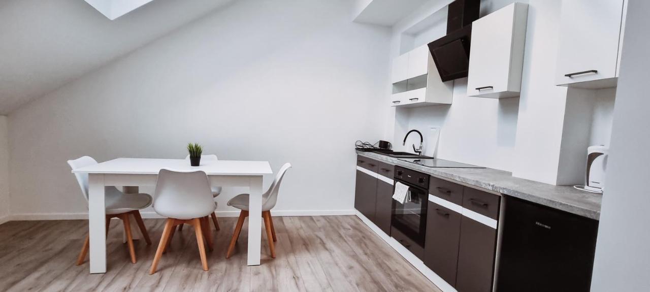 Sunny Apartment 8 Krakow Ngoại thất bức ảnh