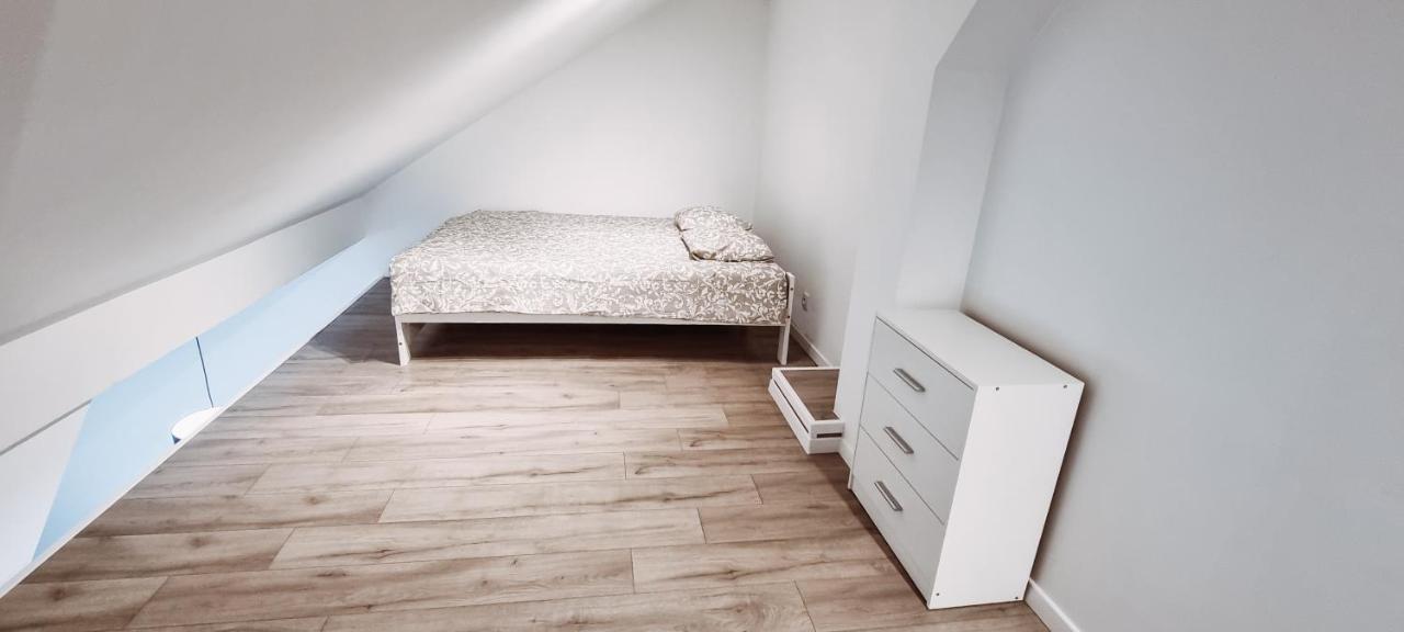 Sunny Apartment 8 Krakow Ngoại thất bức ảnh